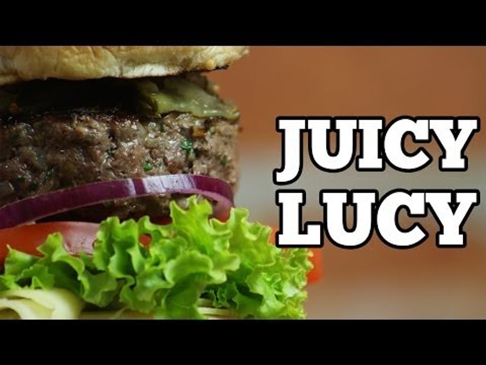 Receita de Juicy Lucy - Hamburguer Recheado - Hamburguer Caseiro - Sanduba Insano