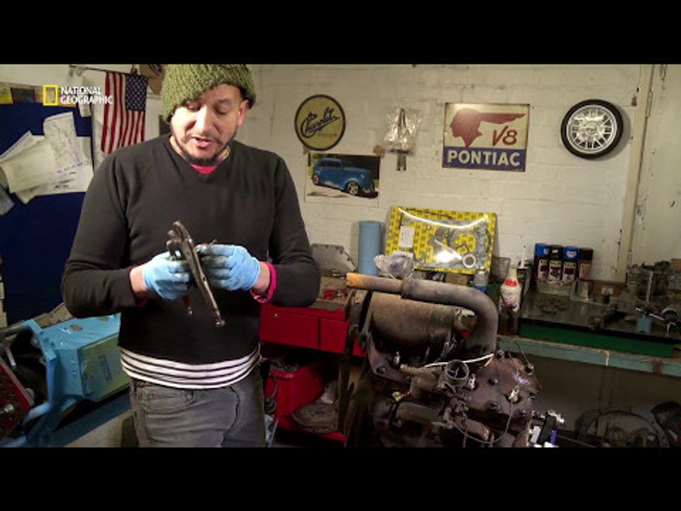 Car S.O.S. Workshop Uncut - Tilly Truck Engine