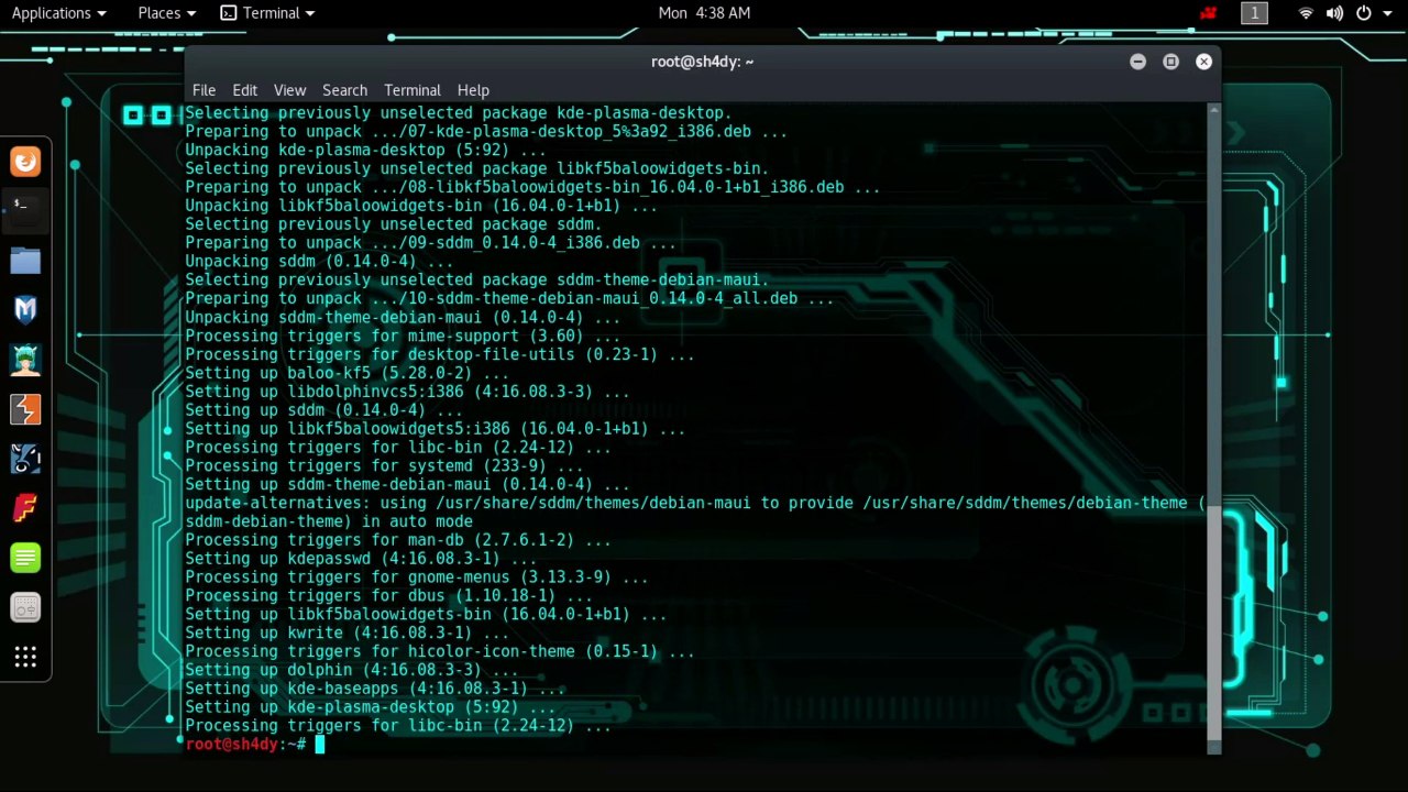 Kali Linux KDE and GHOST theme