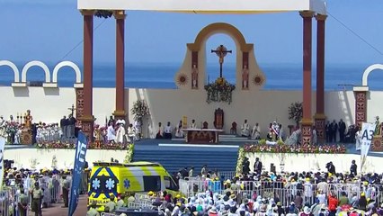 Papa alerta en Chile por explotación a inmigrantes