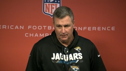 Marrone on Brady: 'He can throw left-handed if he has a problem with his right hand'