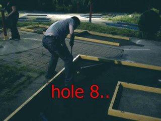 Mini putt hole 8 of 15 blow wind on ball