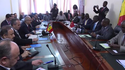 Elvan: ''Potansiyelimizin oldukça altında bir ticaret hacmine sahibiz. Bunu daha yukarı çekme noktasında iş birliğimizi kuvvetlendirmeliyiz' - DAKAR