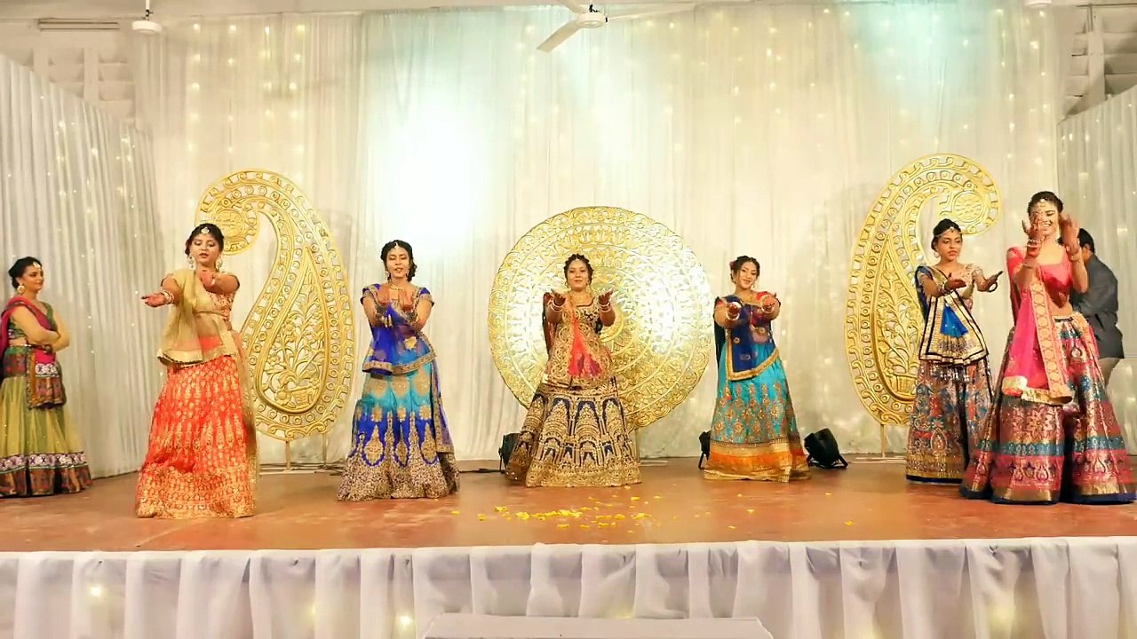 Sangeet Dance by brides side