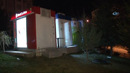 ATM hırsızları suçüstü yakalandı