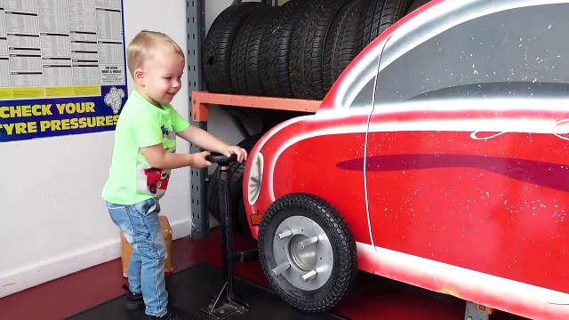 Indoor Playground Family Fun Play Area for kids playing & Baby Nur