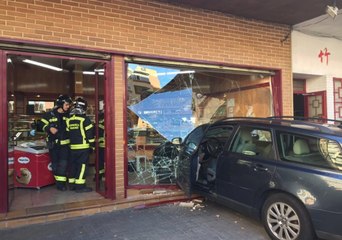 70-Year-Old Crashes Car Into Window of Madrid Bakery