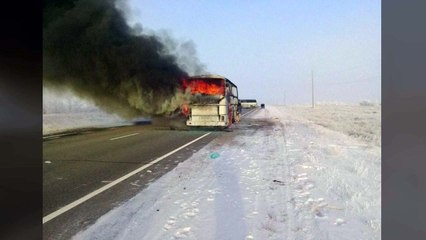 카자흐스탄서 국제노선 버스 화재..."52명 사망" / YTN