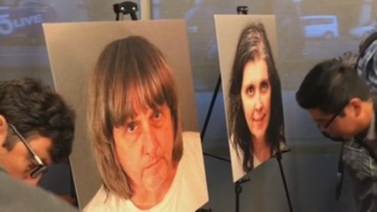La pareja que secuestró a sus 13 hijos se declara "no culpable"