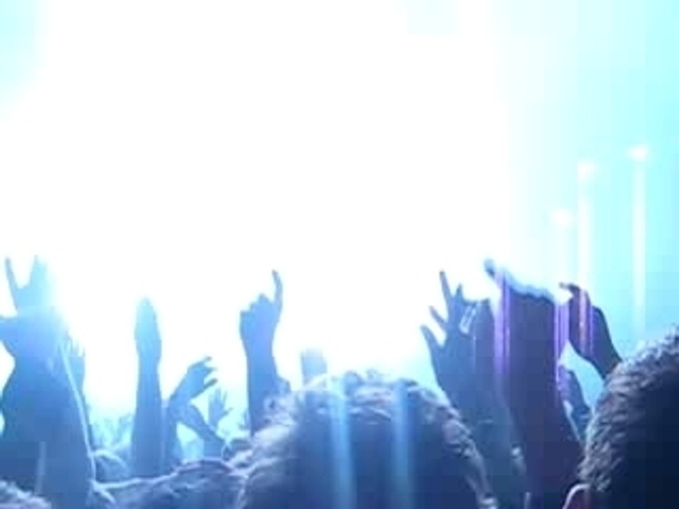 Chemical Brothers - Believe (live @ Zenith Paris)