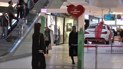 Konuşan Ayna ile Gülümsemeler Fidana Dönüşecek