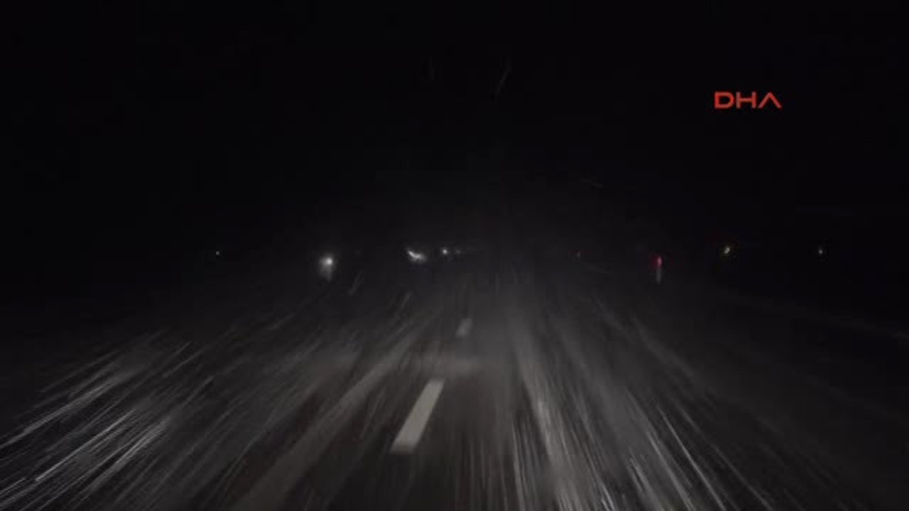 Sivas Tipi Nedeniyle Sivas-Malatya Karayolu Ulaşıma Kapandı