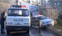 İstanbul'da buzlanma nedeniyle 9 araç birbirine girdi