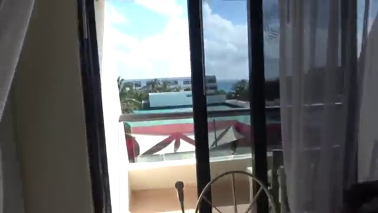 How to Pickup Girls on Vacation l English HD Song 2018