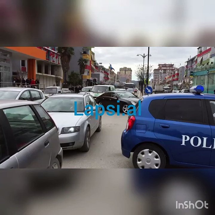 NAFTETARET PROTESTE SERISH
