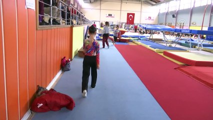 (DİYABET PAKETİ) Diyabeti 'jimnastik'le unutuyor - İZMİR