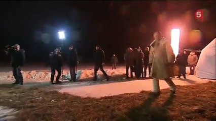 Putin, Epifani bayramında buz gibi suya girdi