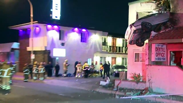 Il encastre sa voiture au 1er étage d'un immeuble