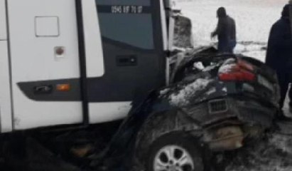 Kahramanmaraş'ta yolcu otobüsü ile otomobil çarpıştı: 1 ölü, 2 yaralı