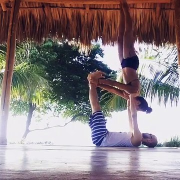 Guy's Foot Accidentally Slips into Girl's Bikini During Acroyoga