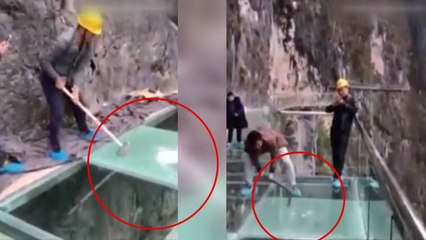 [이브닝] 200m 상공서 '폴짝' 이 정돈 돼야 '극한 직업' / YTN