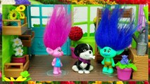 Trolls Poppy and Branch review LIL woodzeez Flower shop lil woozeez Garden set Part #1