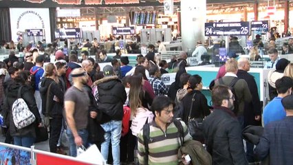 Atatürk Havalimanı’nda karne tatili yoğunluğu