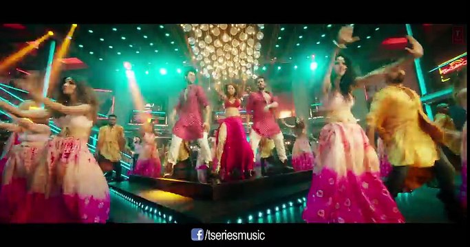 Chhote Chhote Peg (Video) Yo Yo Honey Singh Neha Kakkar Navraj Hans Sonu Ke Titu Ki Sweety