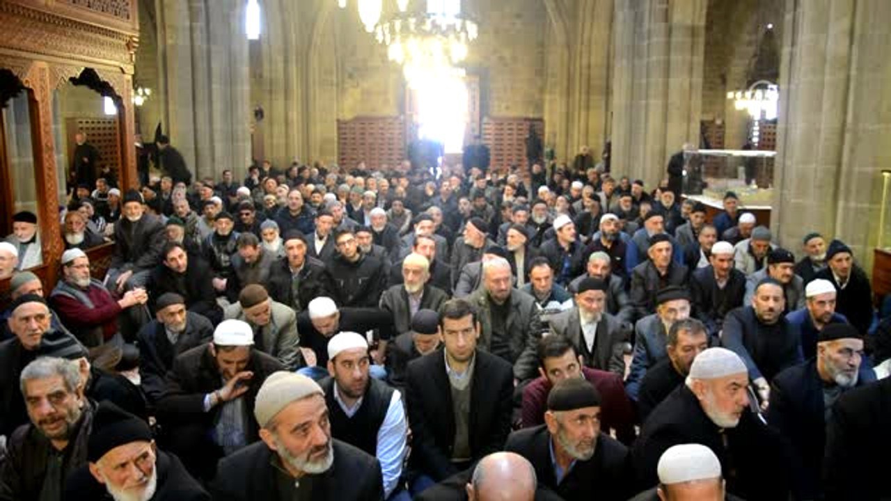 Erzurum'da "1001 Hatim" Duası Edildi