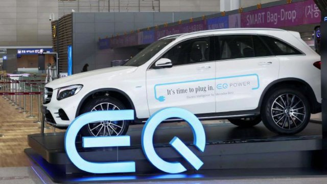 [기업] 벤츠, 새 전기차 브랜드 EQ 상반기 출시 / YTN