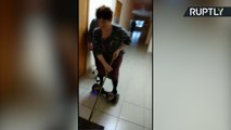 شاهد: إمرأة مسنة تنظف بيتها بطريقة لا يمكن تصديقها