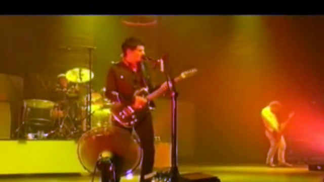 Muse - Hysteria, Lowlands Festival, Biddinghuizen, Netherlands 8/20/2006