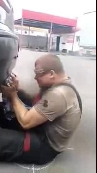 Funny epic fail of the geek 2018! 2