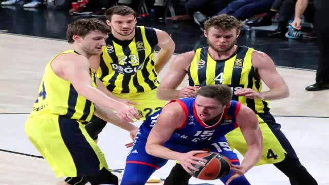 Euroleague'deki Türk Derbisinde Kazanan F.bahçe