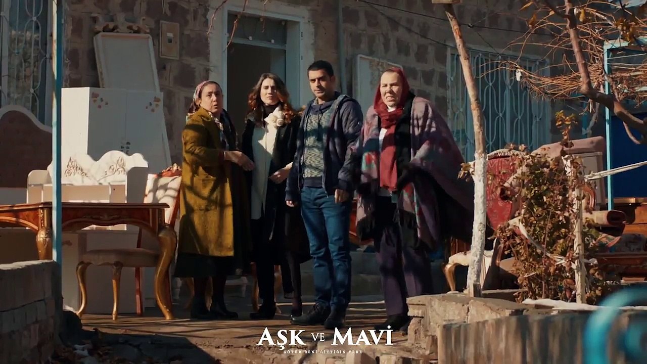 Aşk ve Mavi 49.Bölüm - Pembe, Göreçkiler’i ziyaret ediyor!