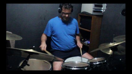 Shoot to trhill - AC DC - Guto Drum Cover
