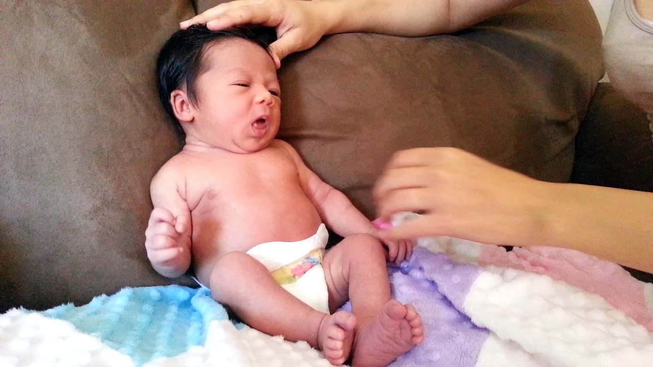 Newborn baby girl makes amazingly hilarious gassy faces!