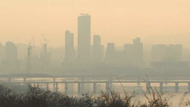 [날씨] 절기 '대한' 추위 대신 미세먼지 기승 / YTN