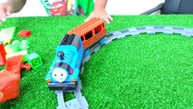 Juguete para niños del Tren Thomas y sus Amigos - Children Toy Train Thomas and Friends