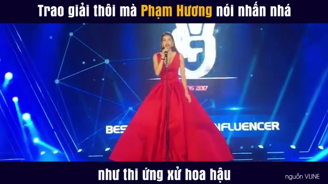 Trao giải thôi mà Phạm Hương nói nhấn nhá như thi ứng xử hoa hậu