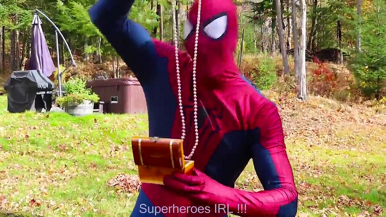 #6Is Frozen Elsa Kissing The Joker w  Jealous Spiderman Princess Toys Superhero Fun in real life | Superheroes | Spiderman | Superman | Frozen Elsa | Joker