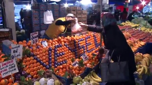 Fenomen Mandalinacı Klip Çekti: Bir Günde Bir Buçuk Milyon İzlendi