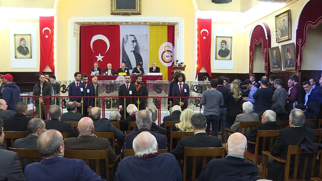 Galatasaray Kulübünün olağanüstü kongresi - Özbek ve Cengiz, üyelere hitap etti- İSTANBUL
