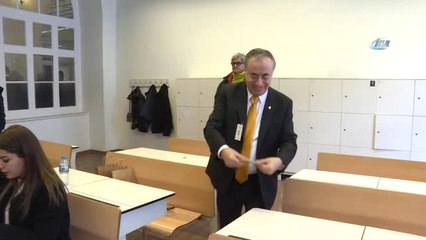 Mustafa Cengiz, Oyunu Kullandı