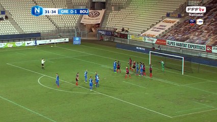 Corner repris de la tête mais sans danger pour le goal
