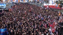 Cumhurbaşkanı Erdoğan:  'Onun millet, bayrak vatan devlet diye bir derdi yok. O PKK'lı teröristlerle el ele kol kola varsın yürüyüş yapsın'