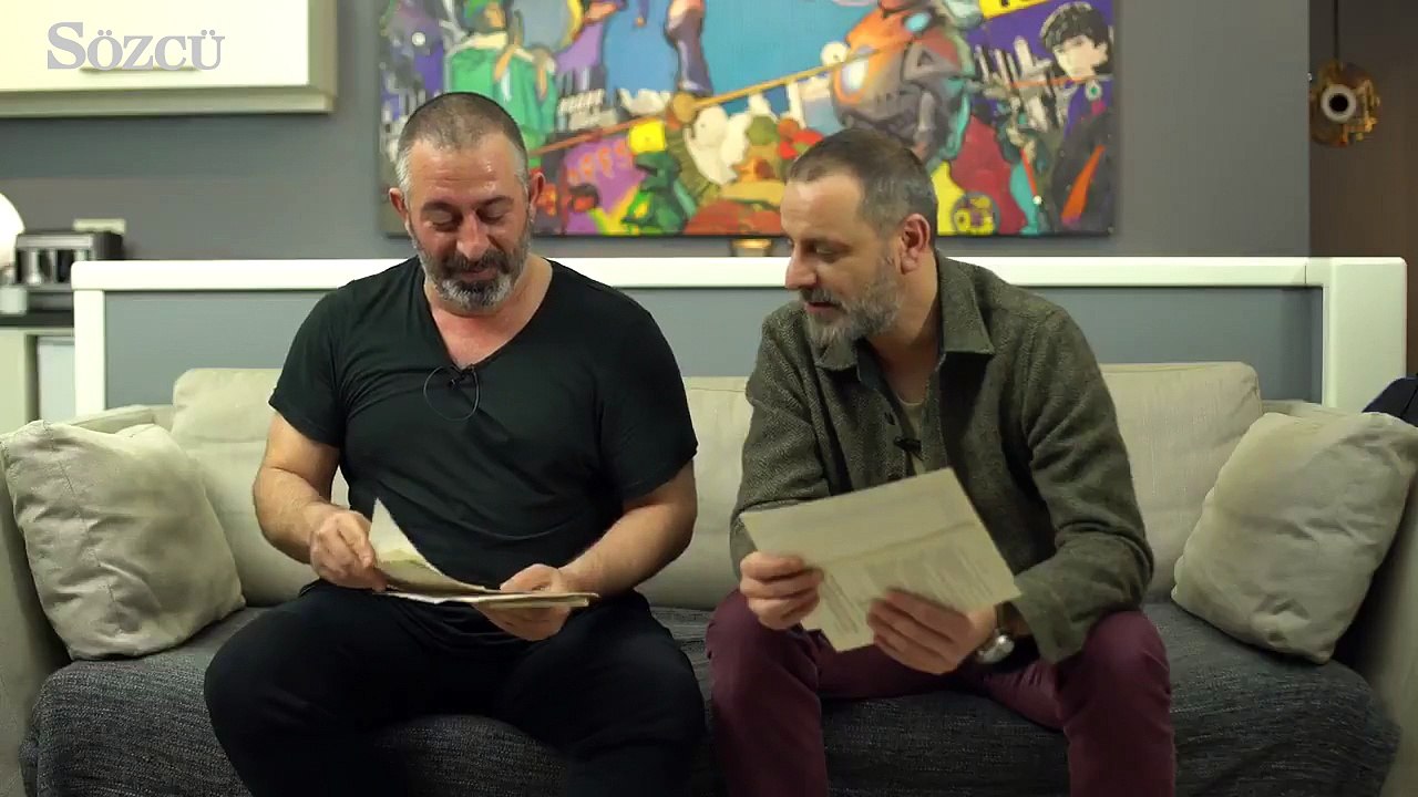 Cem Yılmaz ve Ozan Güven, karnelerini alan öğrencilere seslendi.