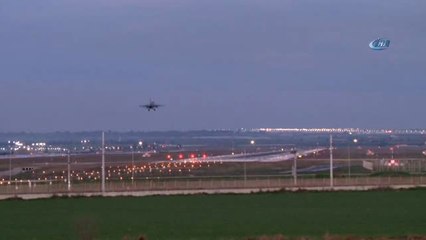 İncirlik'te Hava Hareketliliği