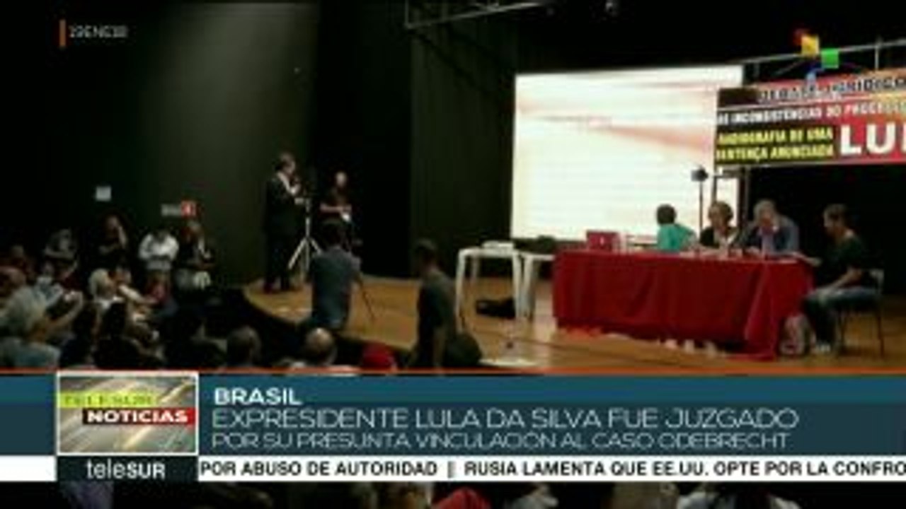 teleSUR Noticias: Papa llama en Perú a luchar contra la corrupción