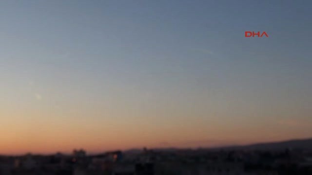 Kilis - Azez - Savaş Uçaklarının Afrin'deki Hedefleri Bombalama Anı 3